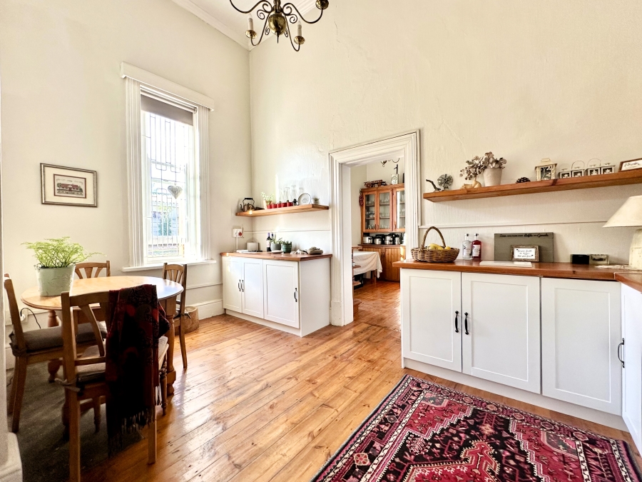 4 Bedroom Property for Sale in Bergzicht Western Cape